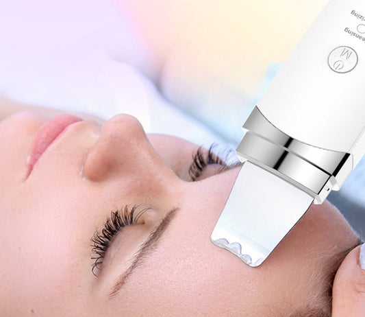GlowLift™ Ultrasonic Skin Exfoliator


